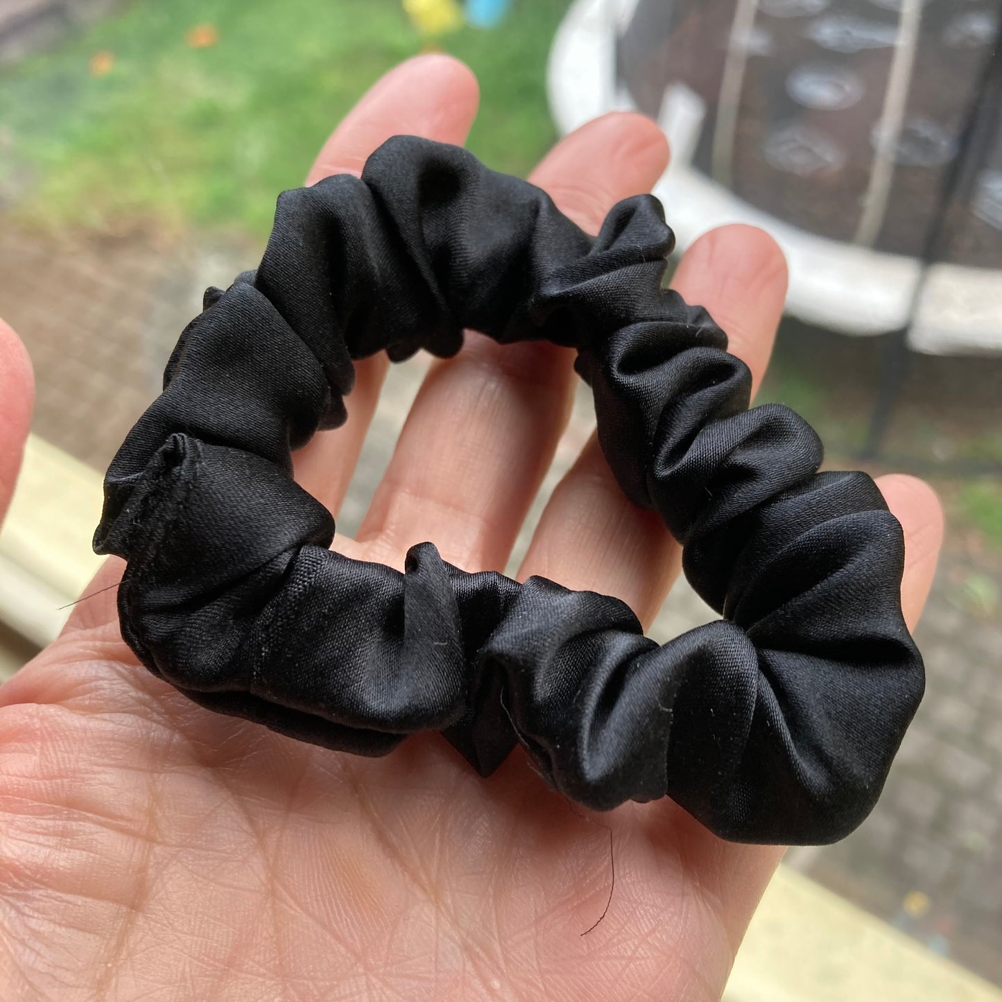 2pcs 100% Natural Mulberry Silk scrunchies hair tie ring less friction 20mm width NB1